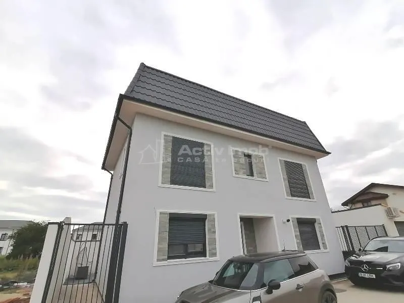 House / villa for sale 115 sqm in Bucuresti, Prelungirea Ghencea area - foto 2