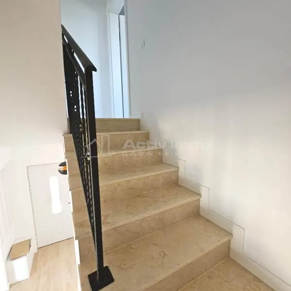 House / villa for sale 115 sqm in Bucuresti, Prelungirea Ghencea area - foto 13