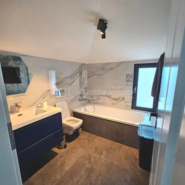 House / villa for sale 115 sqm in Bucuresti, Prelungirea Ghencea area - foto 19