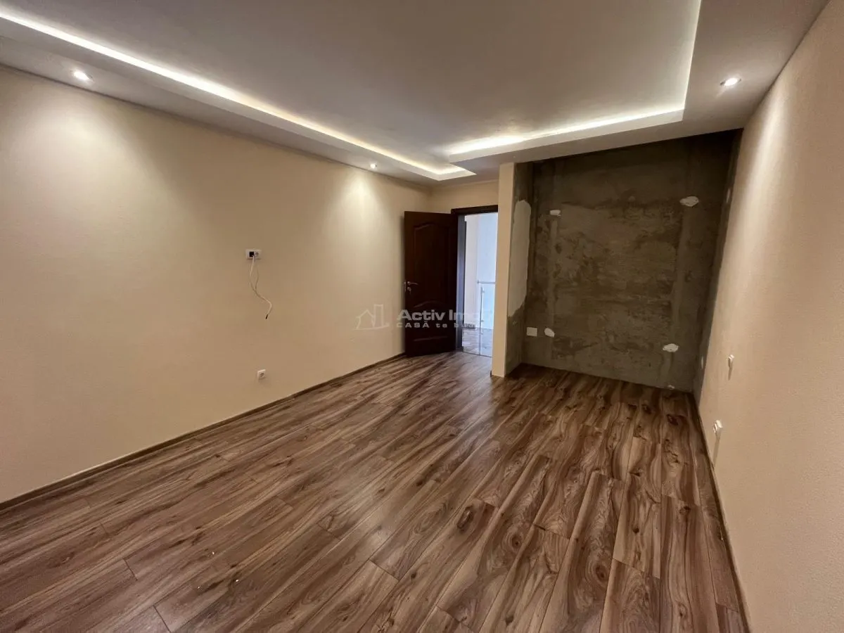 Caransebes, Casa Noua+Teren 600mp Racovita - foto 6