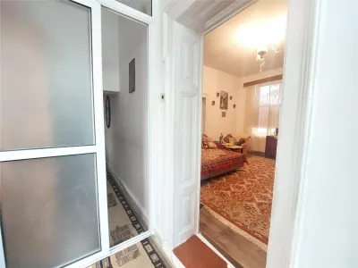 Casa de dos cuerpos, terreno 228 m², zona Gării, Buzau - foto 10