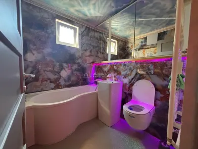 Investissement Intelligent : Appartement et Espace Commercial avec Accès Séparé - foto 11
