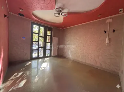 Investissement Intelligent : Appartement et Espace Commercial avec Accès Séparé - foto 15
