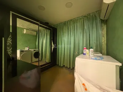 Investissement Intelligent : Appartement et Espace Commercial avec Accès Séparé - foto 5