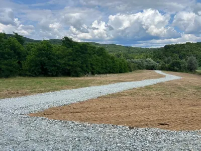 Parcelles avec Accès à la Rivière Cibin à Vendre à Talmaciu - foto 7