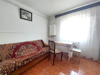 Apartamento 2 Dormitorios, 2 Balcones, 62 m², 3ª Planta, Costieni - foto 5