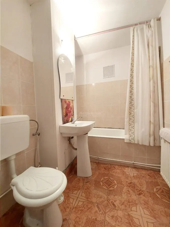 Apartamento 2 Dormitorios, 2 Balcones, 62 m², 3ª Planta, Costieni - foto 9