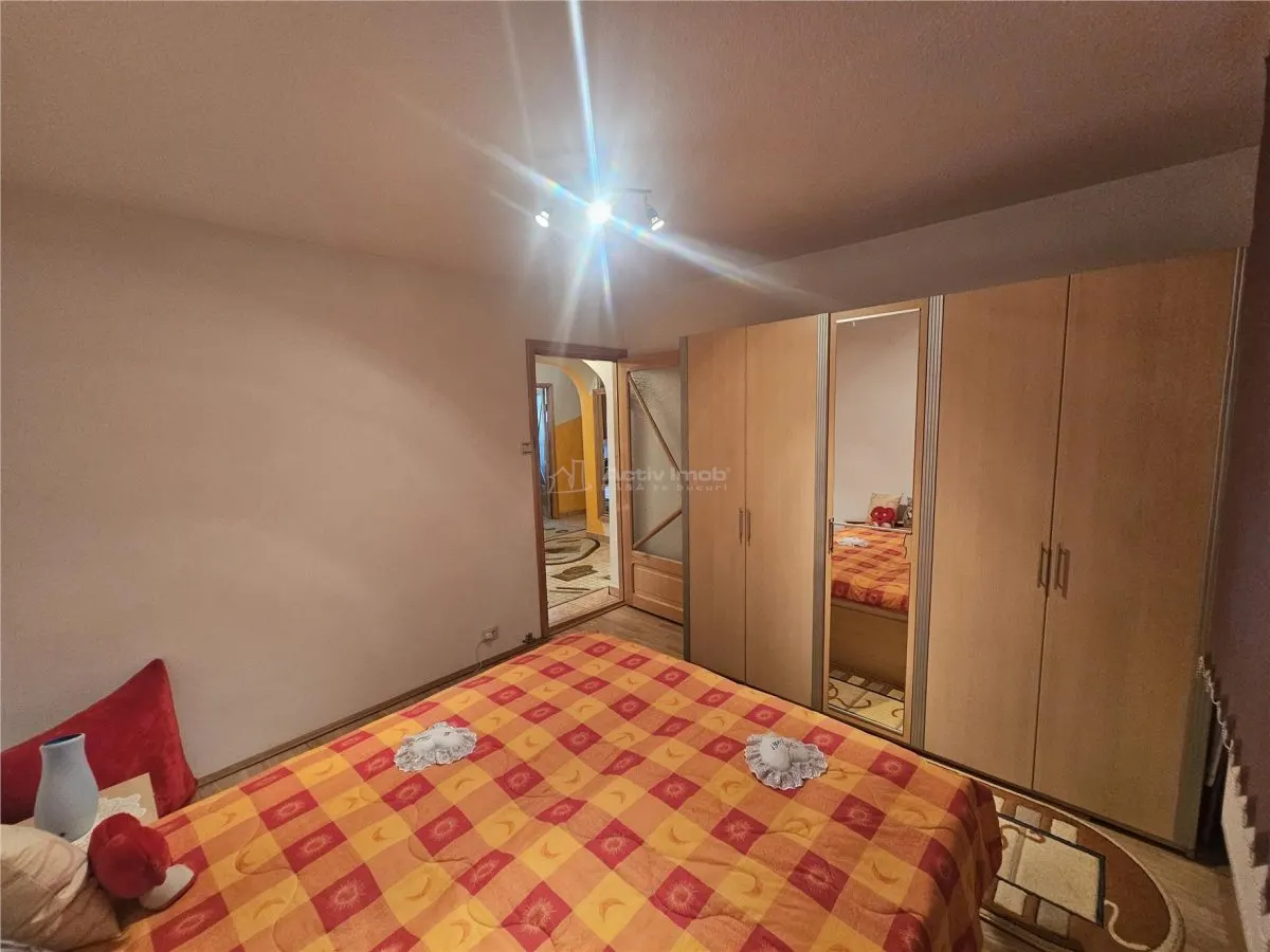 Resita, Apartamento 3 Dormitorios, Amueblado y Equipado, Micro 4 - foto 3