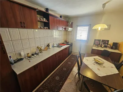 Resita, Apartamento 3 Dormitorios, Amueblado y Equipado, Micro 4 - foto 6