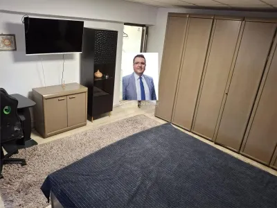 Resita, Appartement 1 Chambre, Moderne, Ultra-Central + Parking Privé - Resita