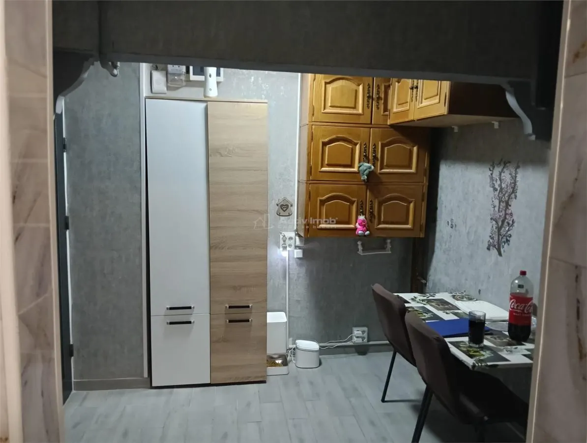 Apartamento de 3 Dormitorios, Edificio Rehabilitado, Teius, Planta Baja, Amueblado - foto 12