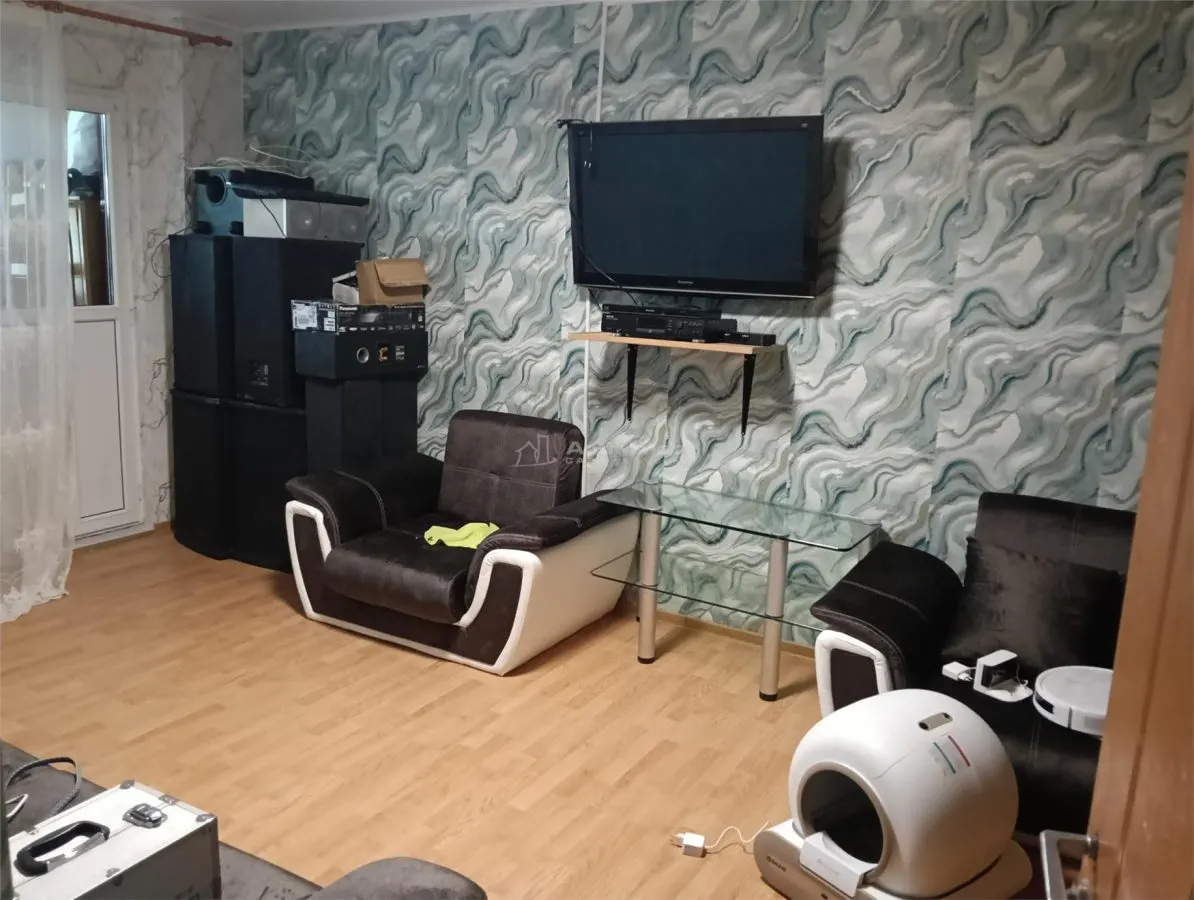 Apartamento de 3 Dormitorios, Edificio Rehabilitado, Teius, Planta Baja, Amueblado - foto 3