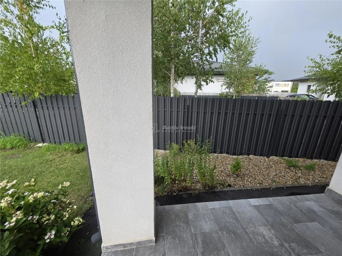 Villa Moderna Corbeanca-Tamasi - 4 Dormitorios, 2 Baños, 121sqm - 400sqm Terreno - foto 24
