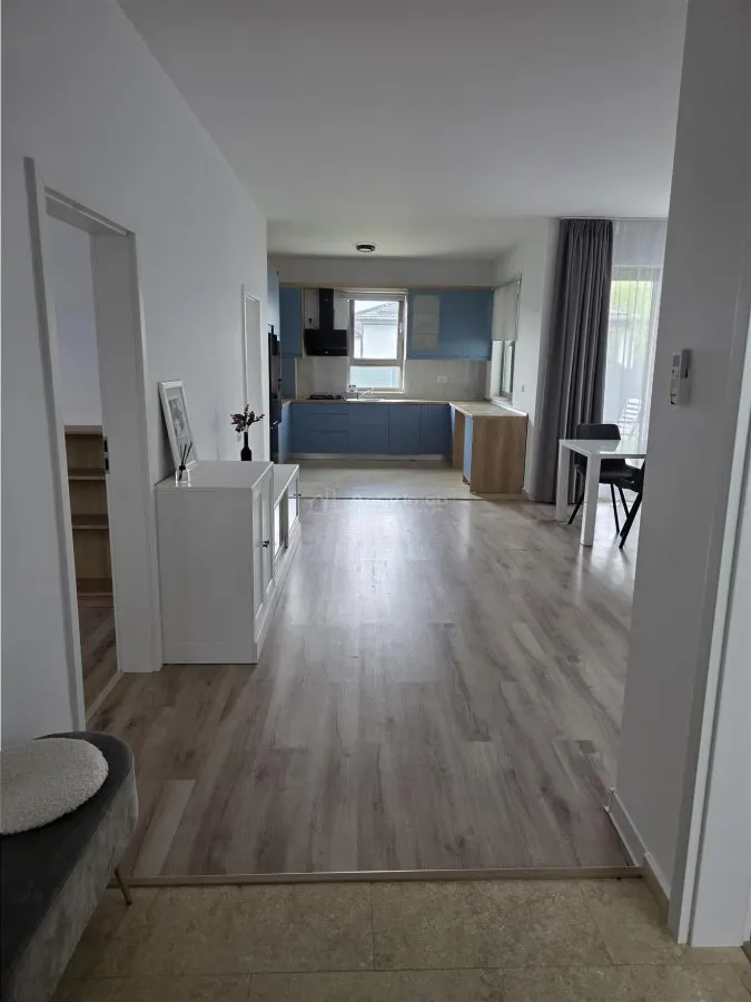 Villa Moderna Corbeanca-Tamasi - 4 Dormitorios, 2 Baños, 121sqm - 400sqm Terreno - foto 4