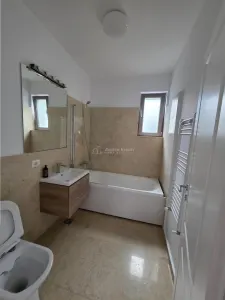 Villa Moderna Corbeanca-Tamasi - 4 Dormitorios, 2 Baños, 121sqm - 400sqm Terreno - foto 7