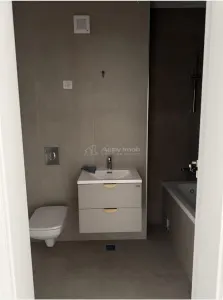 Apartamento de 3 Dormitorios con Distribución Separada, MRS Gradinile - foto 4