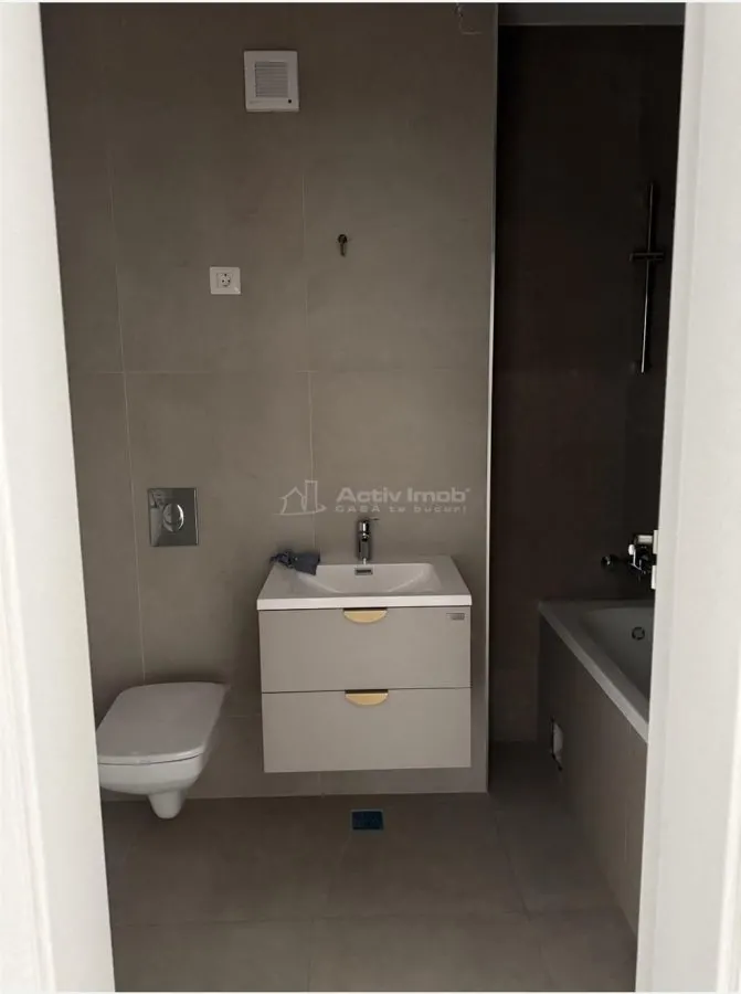 Apartamento de 3 Dormitorios con Distribución Separada, MRS Gradinile - foto 4