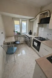 Apartamento de 3 Dormitorios Distribuido – Rond Alba Iulia – Sin Comisión - foto 6