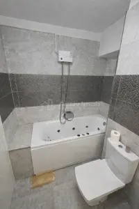 Apartamento de 3 Dormitorios Distribuido – Rond Alba Iulia – Sin Comisión - foto 9