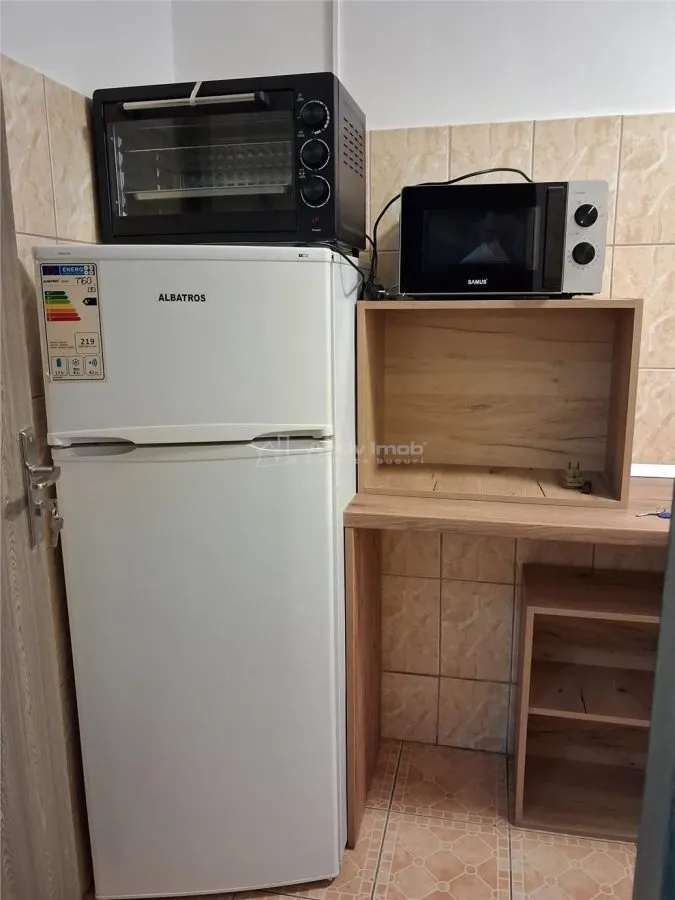 Resita, 2-Bedroom Ground Floor Apartment for Rent, University Area - foto 6