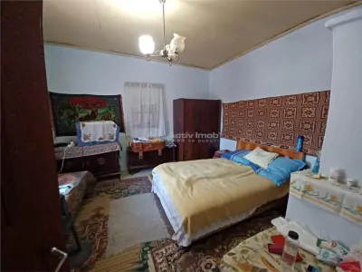 砖砌房屋及果园 – 吉乌尔吉乌，比拉村 - foto 13