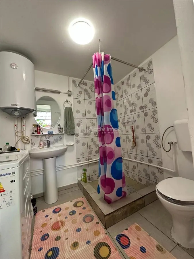 Maison de Charme avec Jardin et Cour, 1500sqm, Birda - foto 10