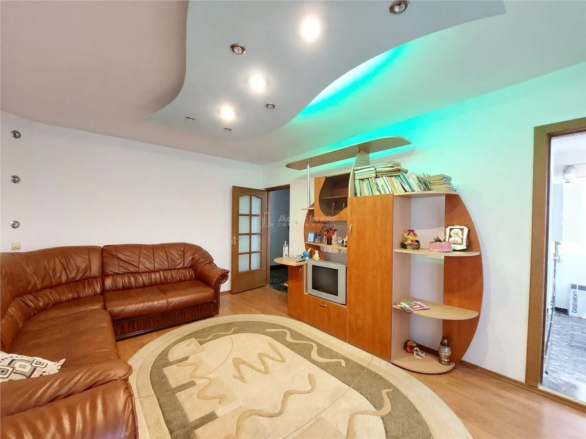 3卧室公寓，73平方米，3楼，家具齐全，Dorobanți - foto 2
