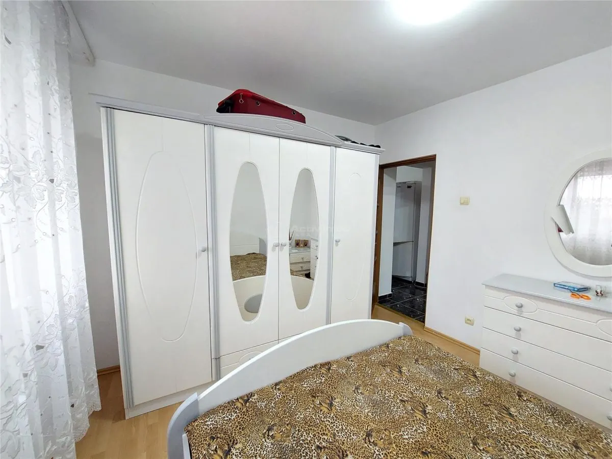 3卧室公寓，73平方米，3楼，家具齐全，Dorobanți - foto 8