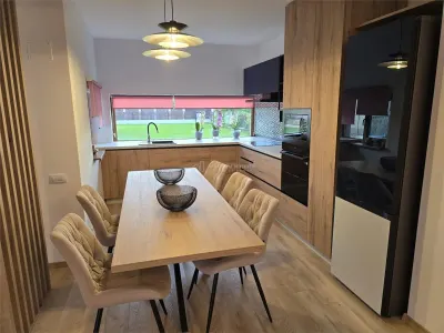 Villa Independiente - Tamasi Corbeanca - 4 Dormitorios - 3 Baños - 170m² - 1000m² Terreno - foto 2