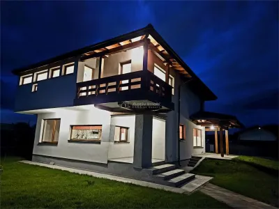 Villa Independiente - Tamasi Corbeanca - 4 Dormitorios - 3 Baños - 170m² - 1000m² Terreno - foto 20
