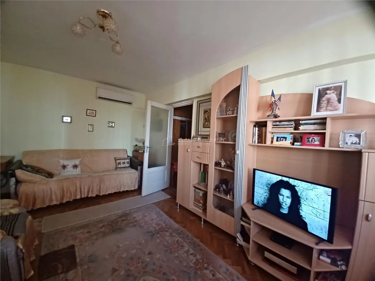 Apartament 2 Camere Piata Muncii- Basarabiei - foto 1