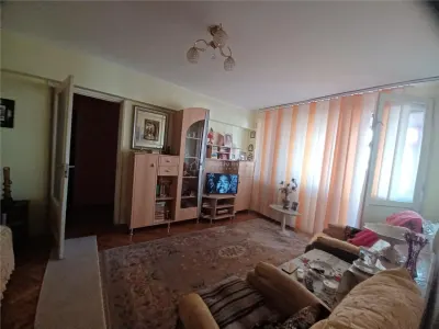 Apartament 2 Camere Piata Muncii- Basarabiei - foto 3