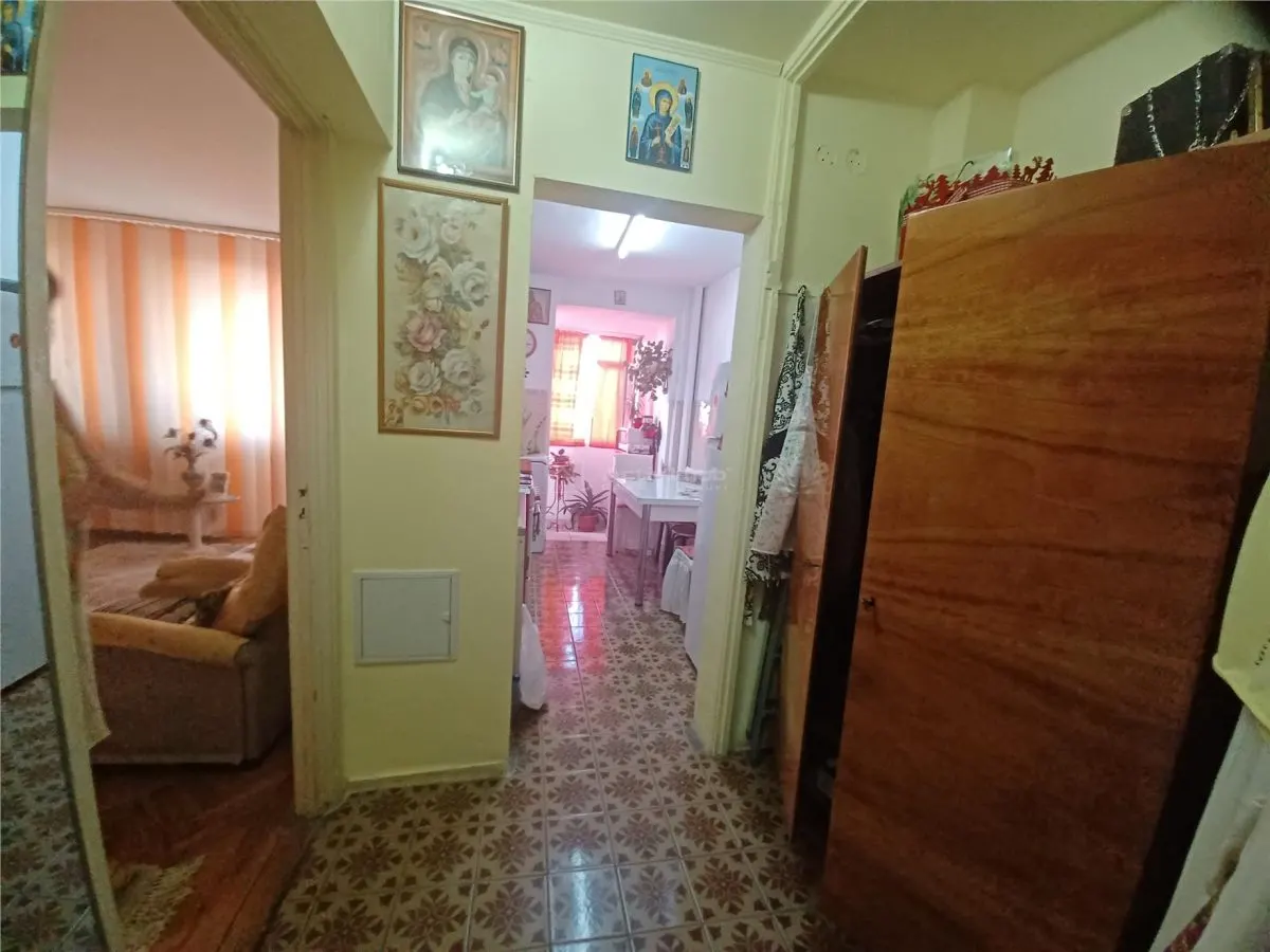 Apartament 2 Camere Piata Muncii- Basarabiei - foto 8