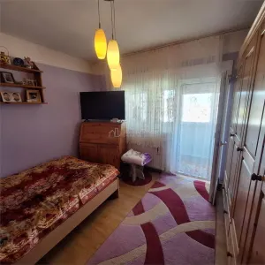 Bocsa, Apartamento de 2 Dormitorios, Clase Confort, Distribución Separada - foto 4