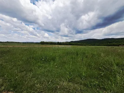 Terreno Rústico en Venta en Talmaciu – 500 m² - foto 2