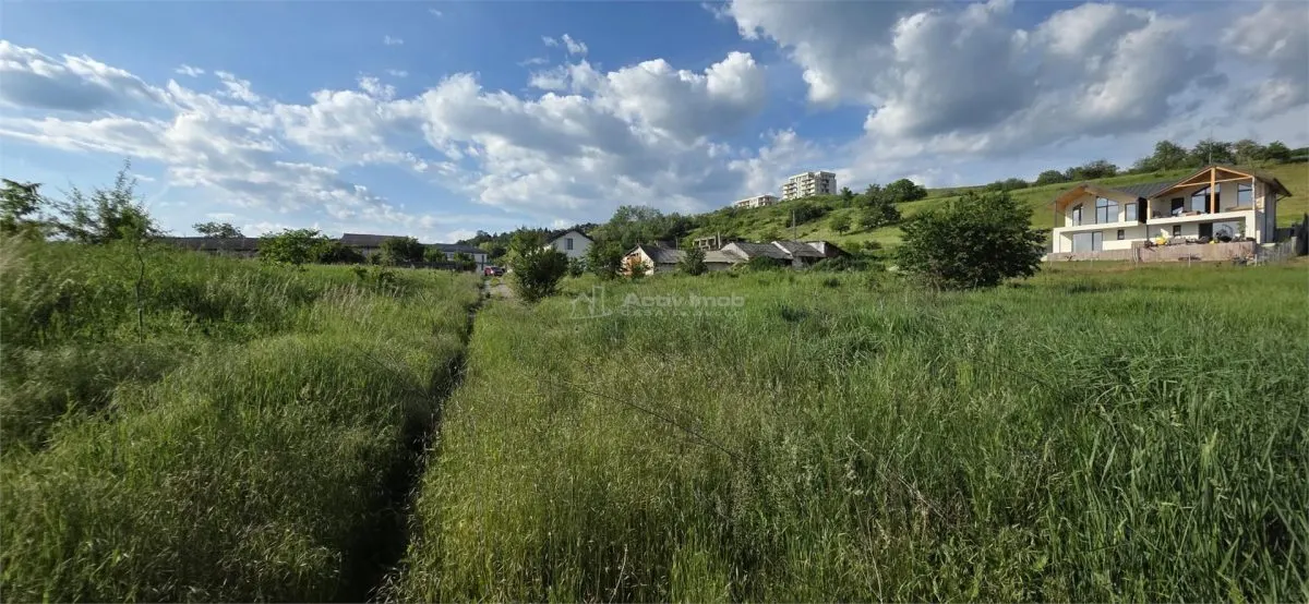 Terrain Constructible 800 m² à Vendre, Valea Voievozilor - foto 4