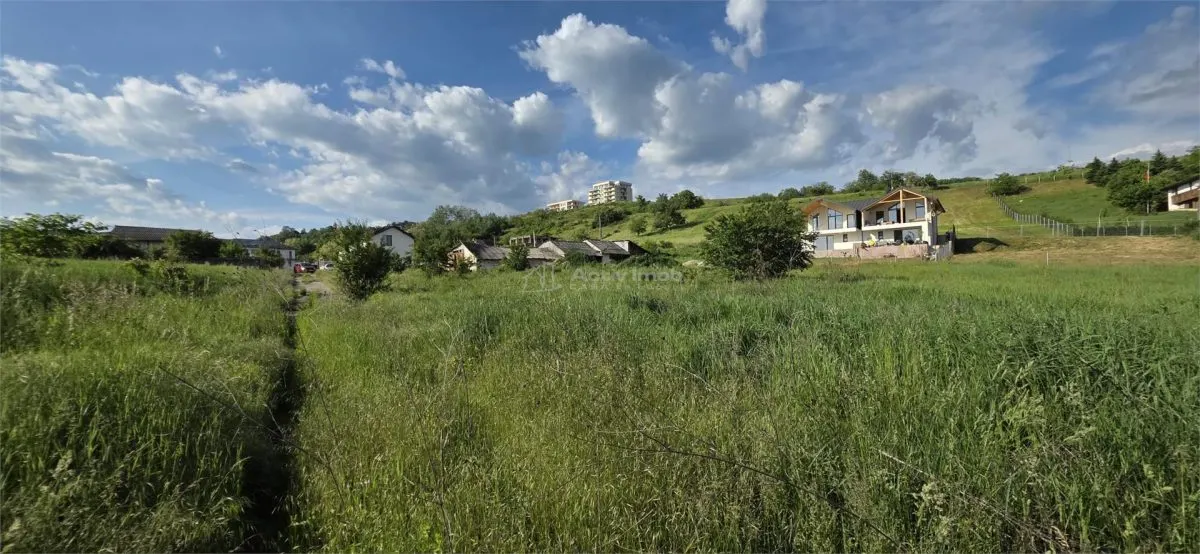 Terrain Constructible 800 m² à Vendre, Valea Voievozilor - foto 7