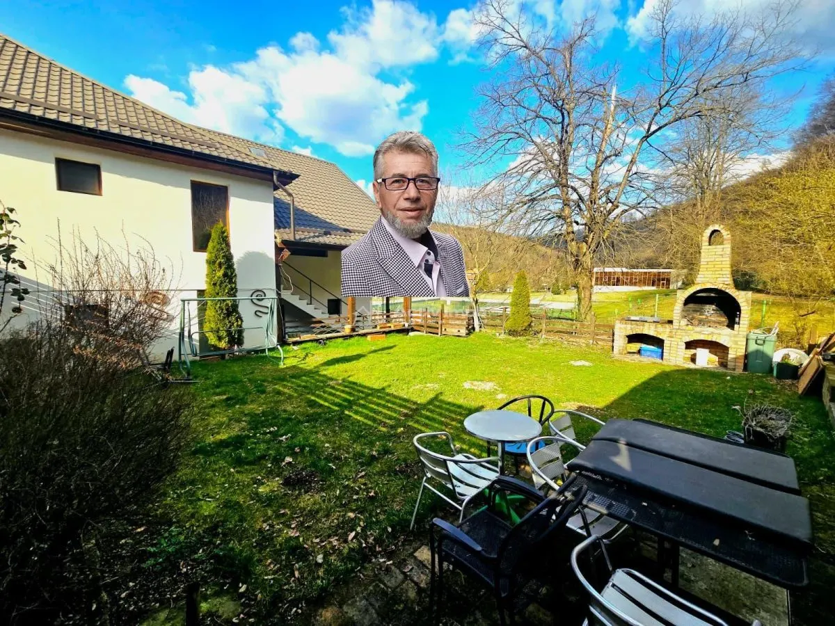 Resita Villa 500 sqm Terrain, Lisière Forêt, Commission Zéro Acheteur - foto 1
