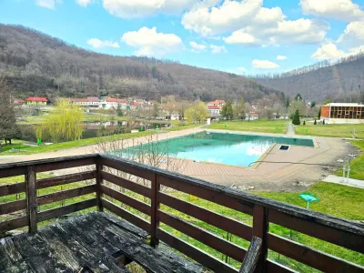 Resita Villa 500 sqm Terrain, Lisière Forêt, Commission Zéro Acheteur - foto 25