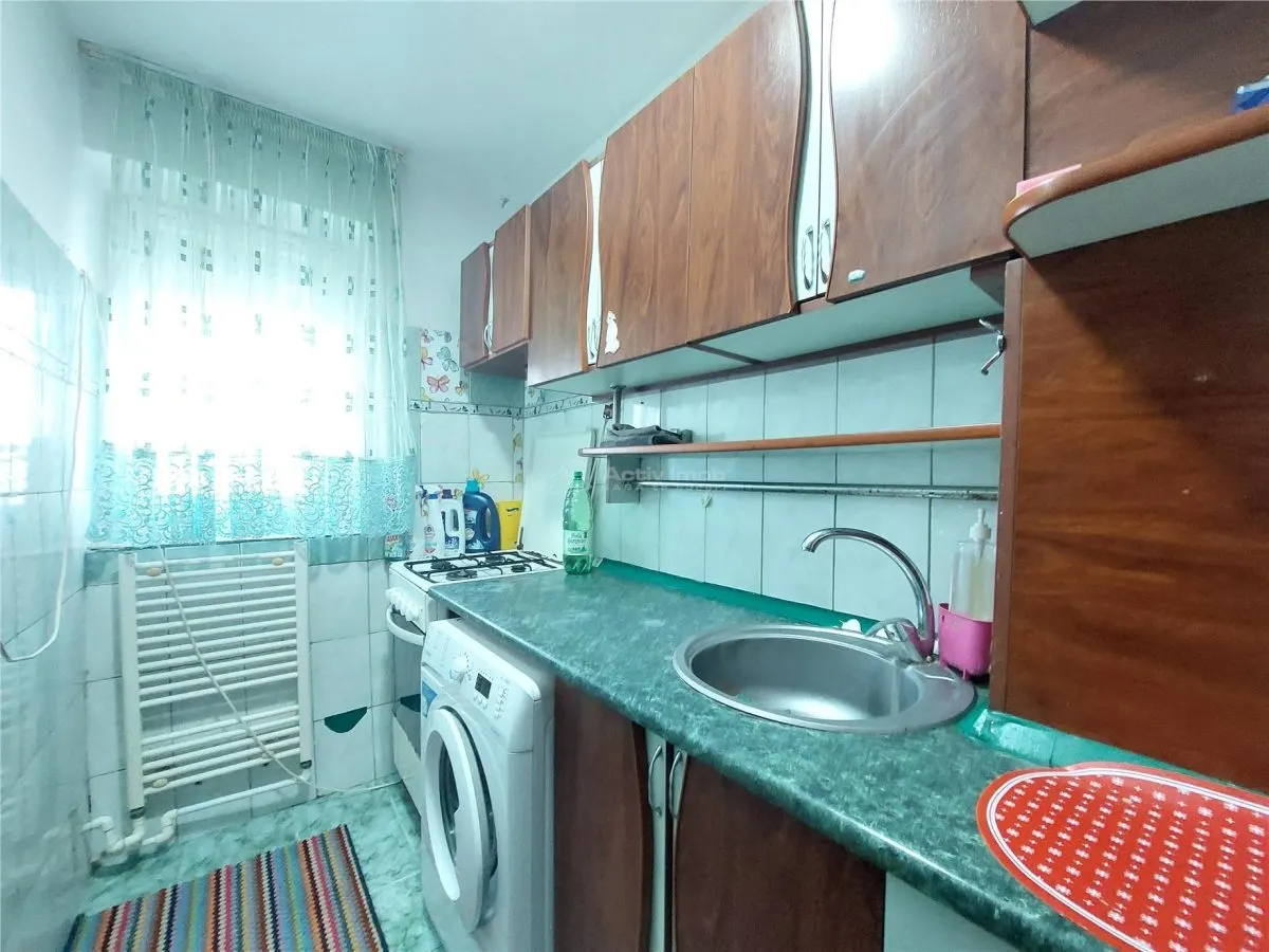 Studio converted to 2-bedroom, 7th floor, Unirii Nord, Buzau - foto 7