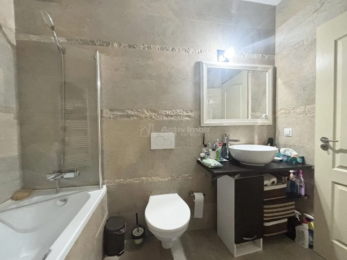 Characterful Urban Retreat – Mansard House with Fitted Cellar, Central Oradea - foto 12