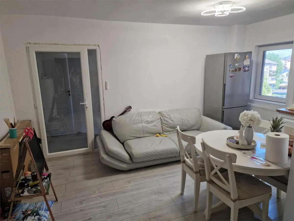 2-Bedroom Apartment for Sale in Micro 6, Strada Basarabiei - foto 5
