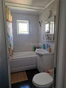 2-Bedroom Apartment for Sale in Micro 6, Strada Basarabiei - foto 7