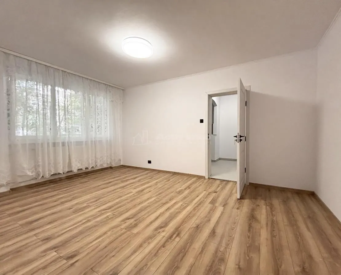 Appartement 2 Chambres Rénové - Rez-de-Chaussée - 52 m² - foto 1