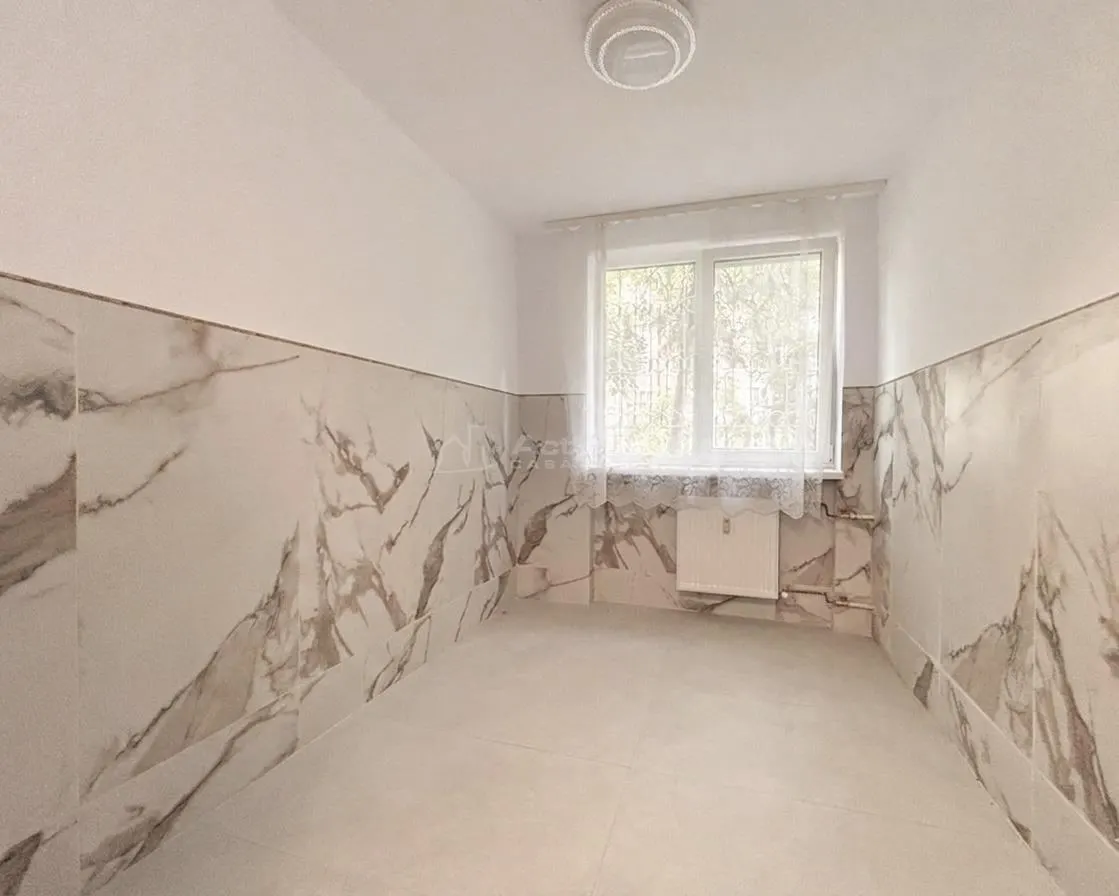 Appartement 2 Chambres Rénové - Rez-de-Chaussée - 52 m² - foto 6