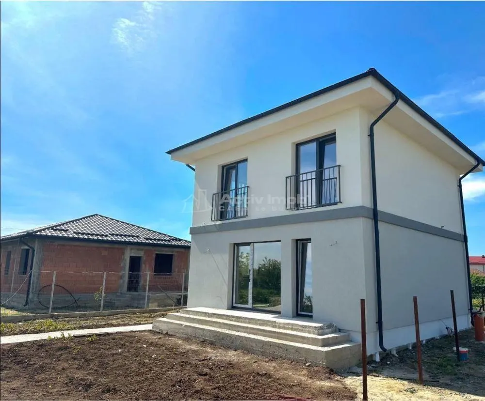 Maison Neuve P+1+Grenier | Proche de Bucarest | Finitions Premium - foto 1