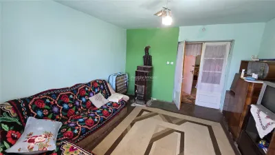 Petrilova | Propriété de 4.400 m² | 9 Pièces | Zéro Commission - foto 14