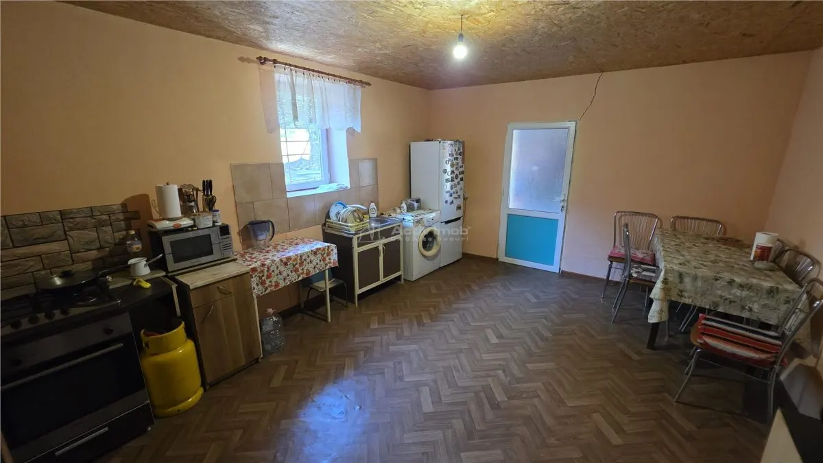 Petrilova | Propriété de 4.400 m² | 9 Pièces | Zéro Commission - foto 16