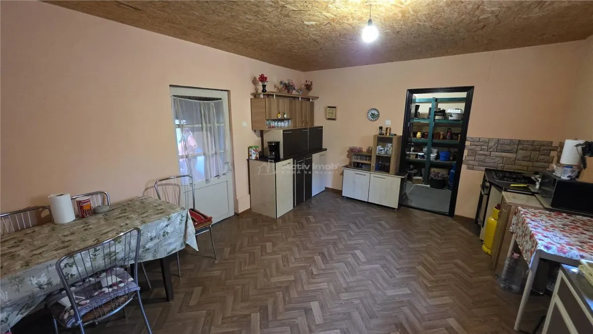 Petrilova | Propriété de 4.400 m² | 9 Pièces | Zéro Commission - foto 17