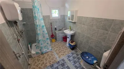 Petrilova | Propriété de 4.400 m² | 9 Pièces | Zéro Commission - foto 19